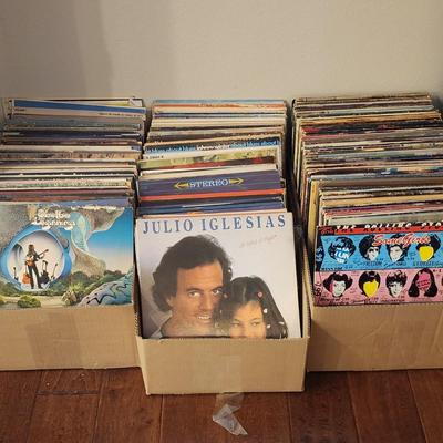 Huge Lot over 250 Vinyl LP Record Albums - Lots of Classic Rock & Folk Music -
