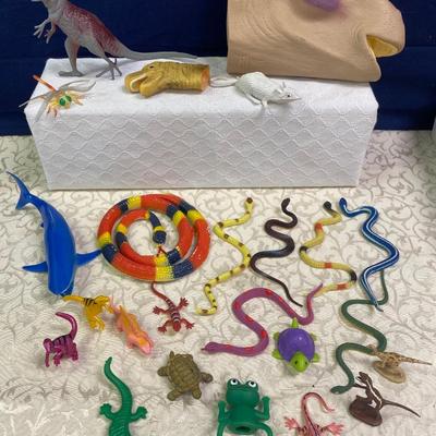 Snakes and Dinos