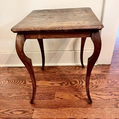 Lot 134 Small Oak Side / Plant Table from "The Barn" Van Nuys CA