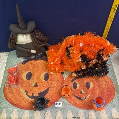 Halloween Decor