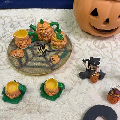 Halloween Decor