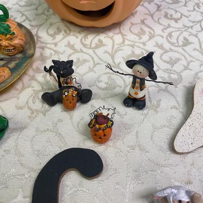 Halloween Decor
