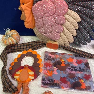 Thanksgiving Decor