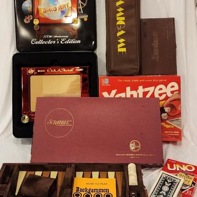 Family Game Night - lot of 8 games