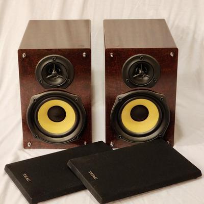 Pair of Teac Speakers LS-MC95 60w Bookshelf Speaker Set