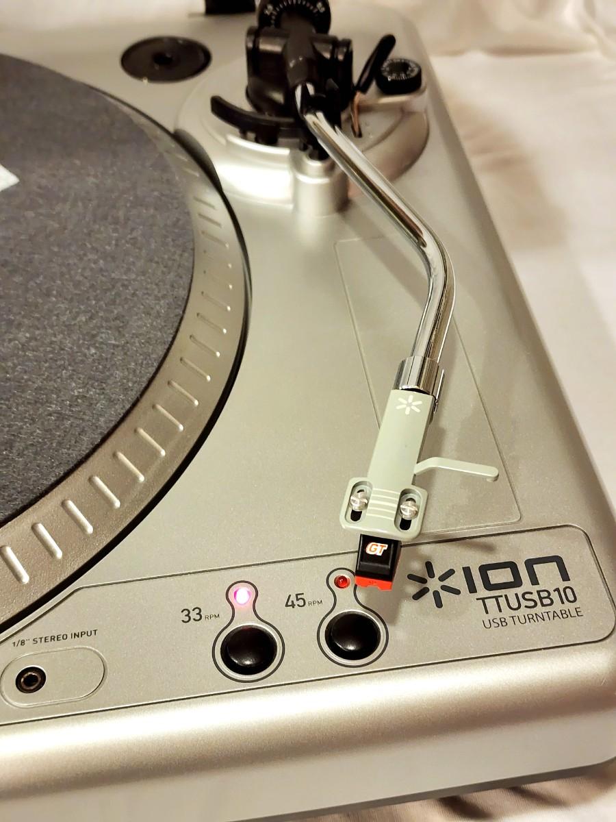 Ion TTUSB10 USB Turntable Record Player 33/45 rpm