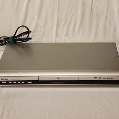 Toshiba DVD Video Player SD-K740