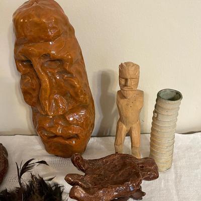 Lot 175 Group Primitive Art Head Mask Figures
