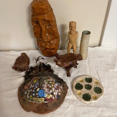 Lot 175 Group Primitive Art Head Mask Figures