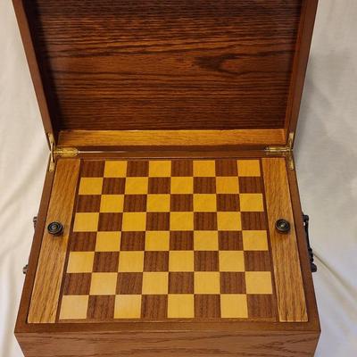 Thomas Pacconi Classics Game Box with pieces: Chess, Checkers, Cards