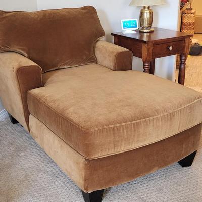 Velvet Chaise Lounge - Gold / Brown cotton velvet