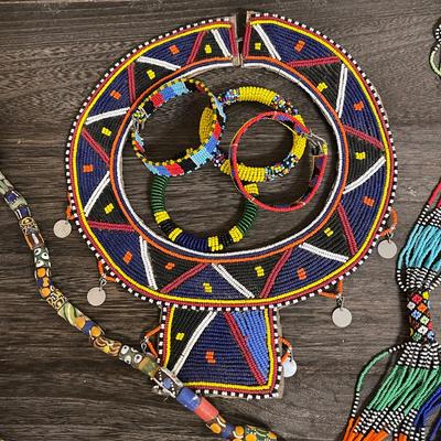 Lot 182 Group Beaded African Tribal Jewelry Bracelets Necklaces Collar 10pcs