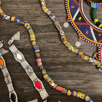 Lot 182 Group Beaded African Tribal Jewelry Bracelets Necklaces Collar 10pcs