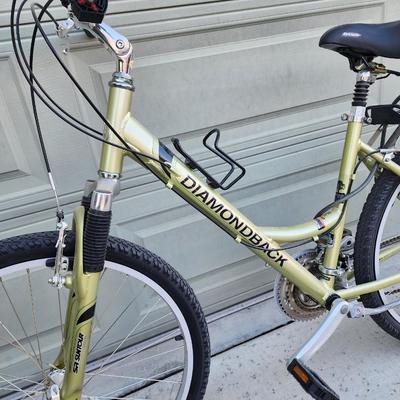 Lot of 2 All Terrain Bicycles - 1 men's Timberline GT, 1 woman's Diamondback step-through. Shimano Components