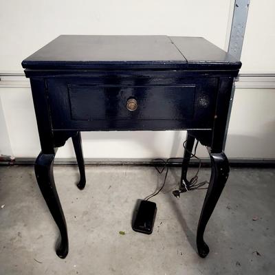 Beautiful gold gilt early electric Singer sewing machine in cabinet