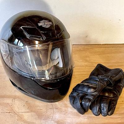 Lot 200 Harley-Davidson Motorcycle Helmet by DOT & Riding Gloves Size Large