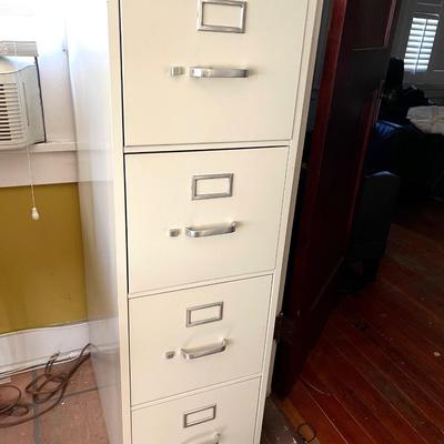 Lot 205 HON Metal File Cabinet 4 Drawers (1 of 2 Listed)