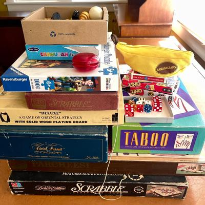 Lot 206 Assorted Board Games Taboo Scrabble JigSaw Puzzle