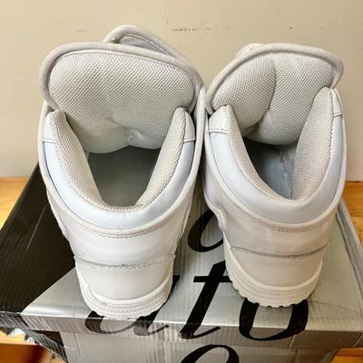 Lot 211 ATO Hi Vintage Hightop Mens Shoes Size 8 Gently Worn Sneakers
