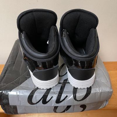 Lot 212 ATO Hi Vintage Hightop Mens Shoes Size 8 Gently Worn Sneakers Black