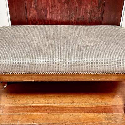 Lot 222 Upholstered Bench / Ottoman Coffee Table 35x18x16