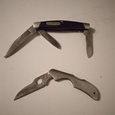 BUCK & SPYDERCO FOLDING POCKET KNIVES