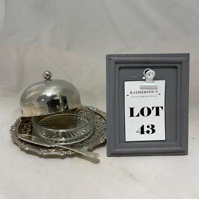 -43- Clear Glass & Metal | Covered Butter Dish | Serving Knife