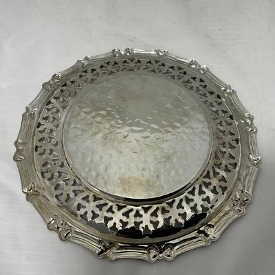 -43- Clear Glass & Metal | Covered Butter Dish | Serving Knife