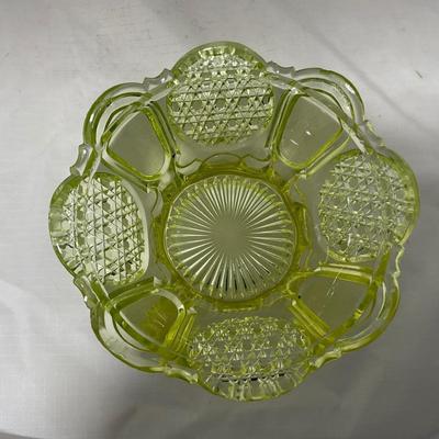 -52- Yellow Vaseline | Uranium Glass | Covered Butter Dish