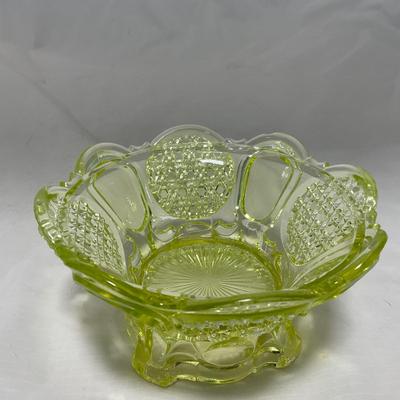 -52- Yellow Vaseline | Uranium Glass | Covered Butter Dish