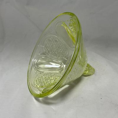 -52- Yellow Vaseline | Uranium Glass | Covered Butter Dish