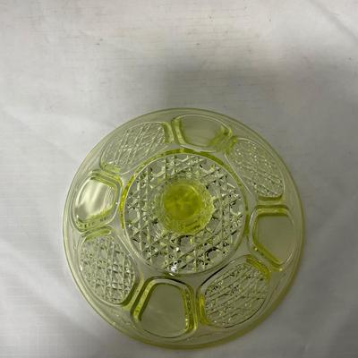 -52- Yellow Vaseline | Uranium Glass | Covered Butter Dish