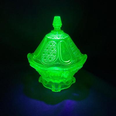 -52- Yellow Vaseline | Uranium Glass | Covered Butter Dish