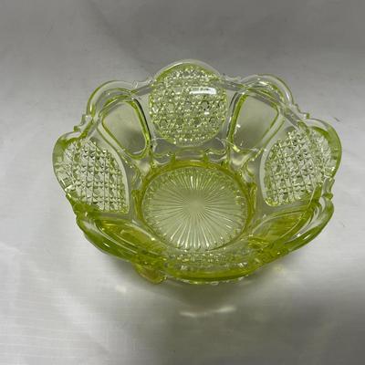 -52- Yellow Vaseline | Uranium Glass | Covered Butter Dish