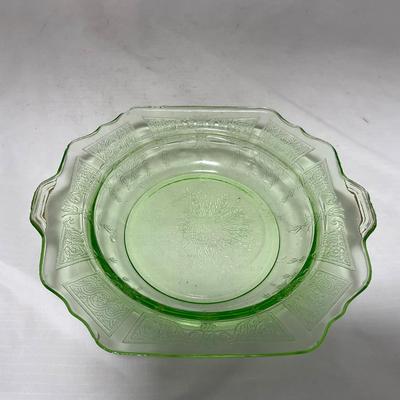 -54- Green Depression Glass | Uranium | Covered Butter Dishh