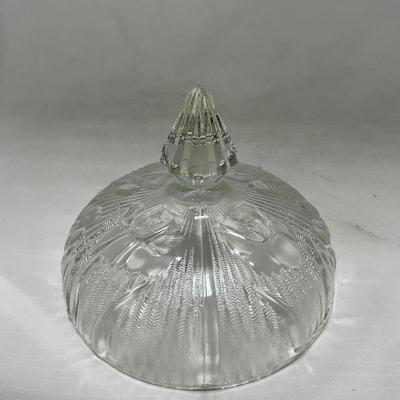 -90- Clear Glass | Flower Details | Covered Butter Dish