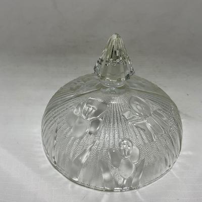 -90- Clear Glass | Flower Details | Covered Butter Dish