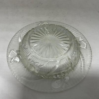 -90- Clear Glass | Flower Details | Covered Butter Dish