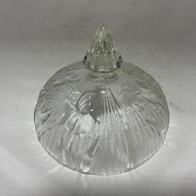 -90- Clear Glass | Flower Details | Covered Butter Dish