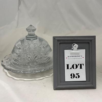 -95- Clear Glass | Flower Details | Covered Butter Dish