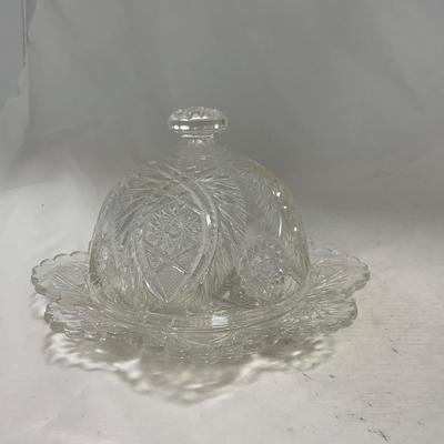 -114- Medium Sized | Clear Glass | Covered Butter Dish