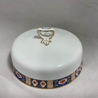 -129- White Blue Red & Gold | Insert | Marked W. H. Grinoley & Co | Covered Butter Dish
