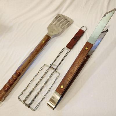 Lot of 8 grill tools for barbecue - giant pizza spatula