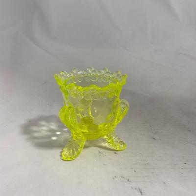 -144- Yellow Vaseline | Uranium Glass | Toothpick Holder