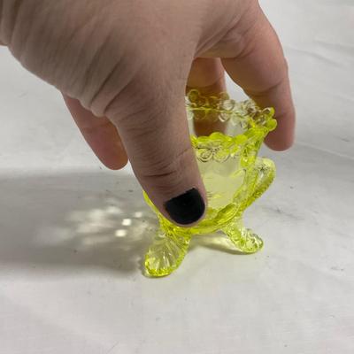 -144- Yellow Vaseline | Uranium Glass | Toothpick Holder