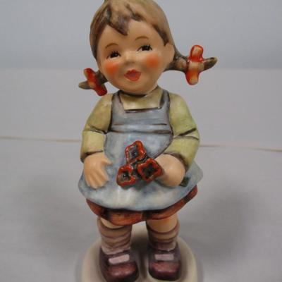 Hummel Figurine Flower Girl  With Box