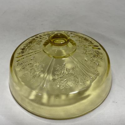 -152- Dark Yellow | Detailed | Covered Butter Dish