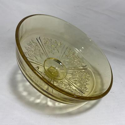 -152- Dark Yellow | Detailed | Covered Butter Dish
