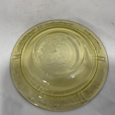 -152- Dark Yellow | Detailed | Covered Butter Dish