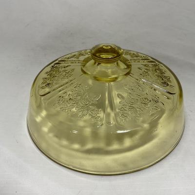 -152- Dark Yellow | Detailed | Covered Butter Dish